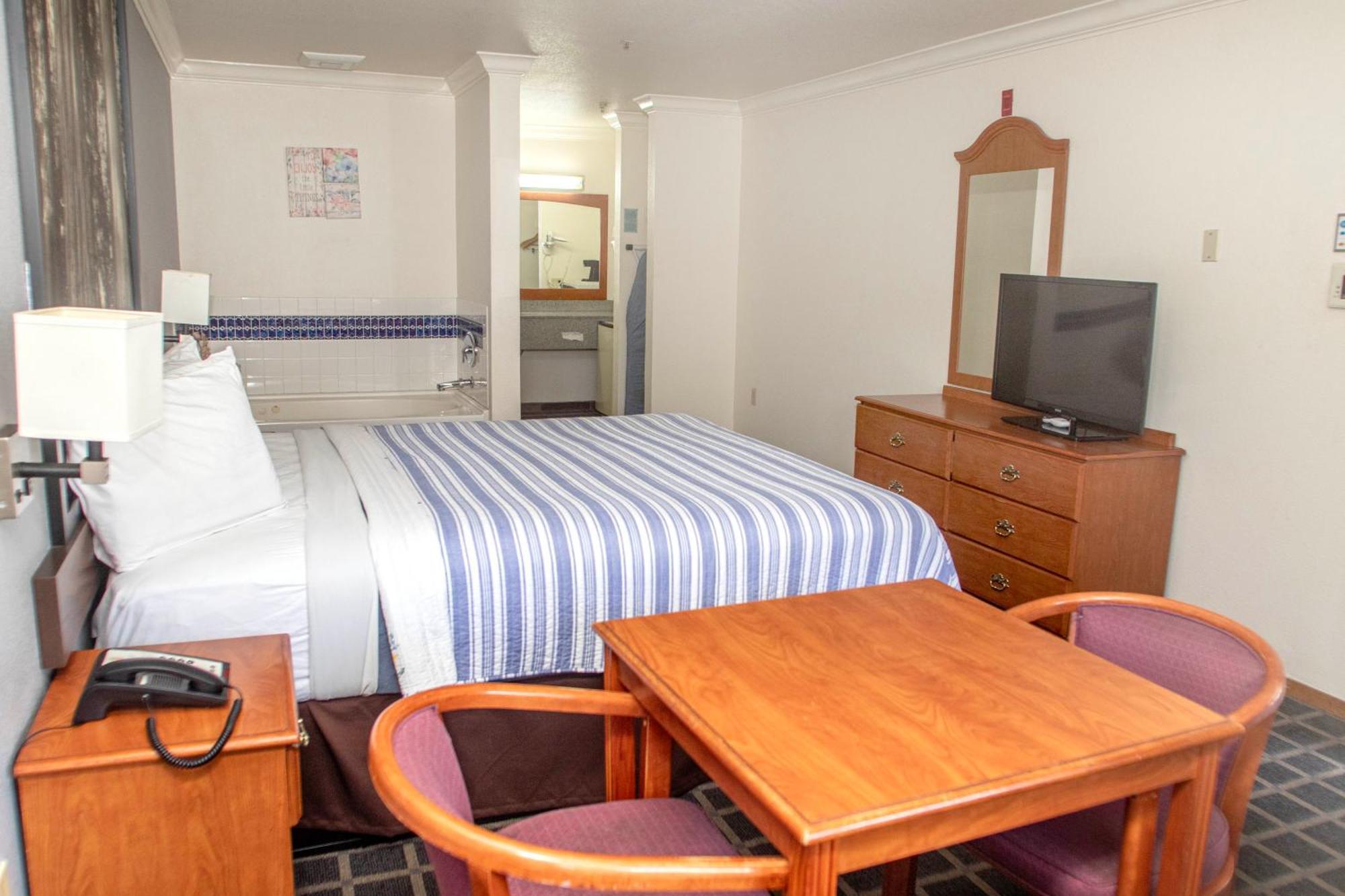 Creekside Inn & Suites Willits Kültér fotó